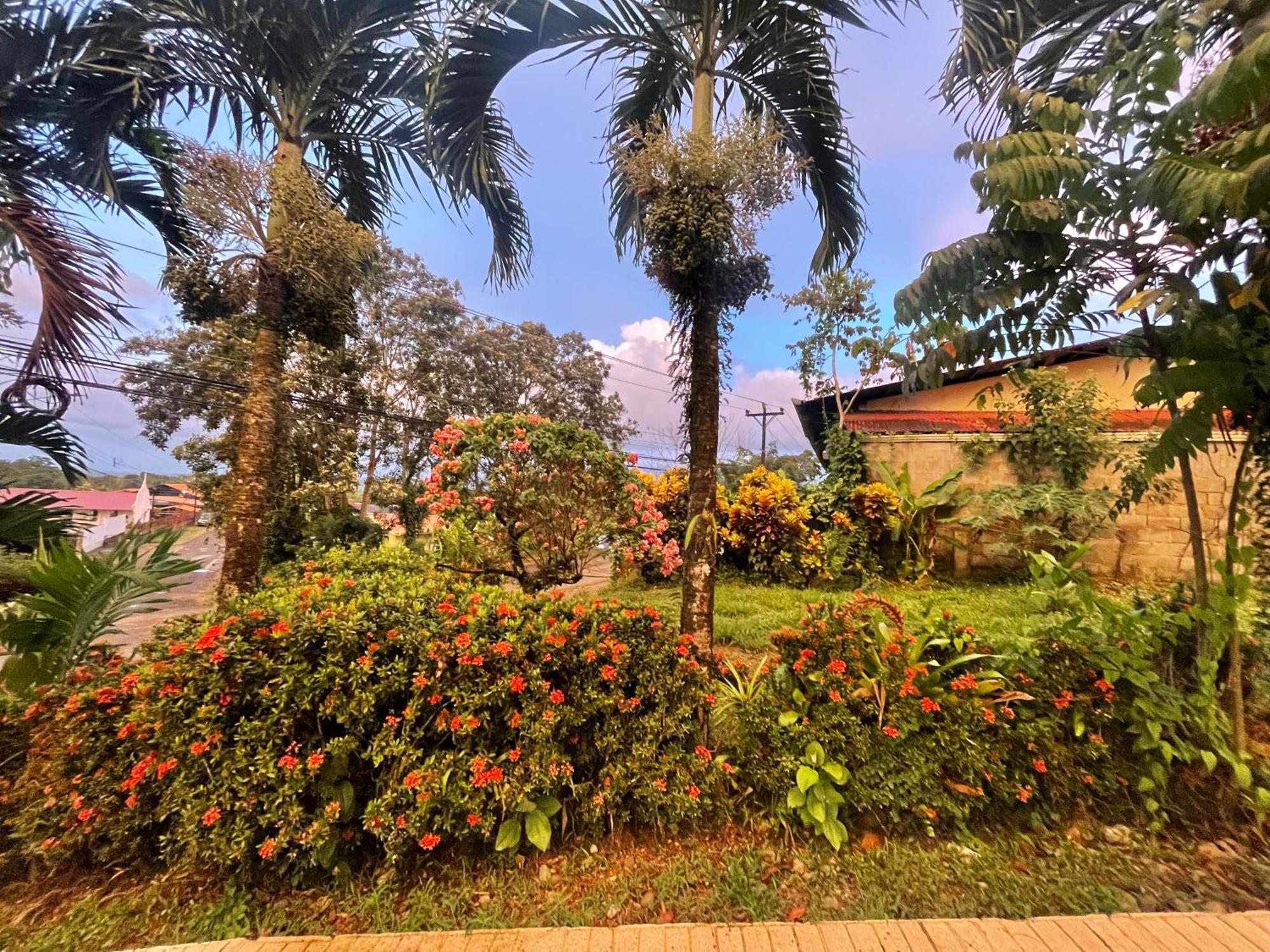 Hotel Tierra De Volcanes La Fortuna 외부 사진